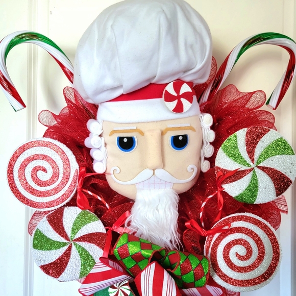 Christmas Santa Chef Wreath Deco Mesh Candy Canes Baker - Picture 3 of 9